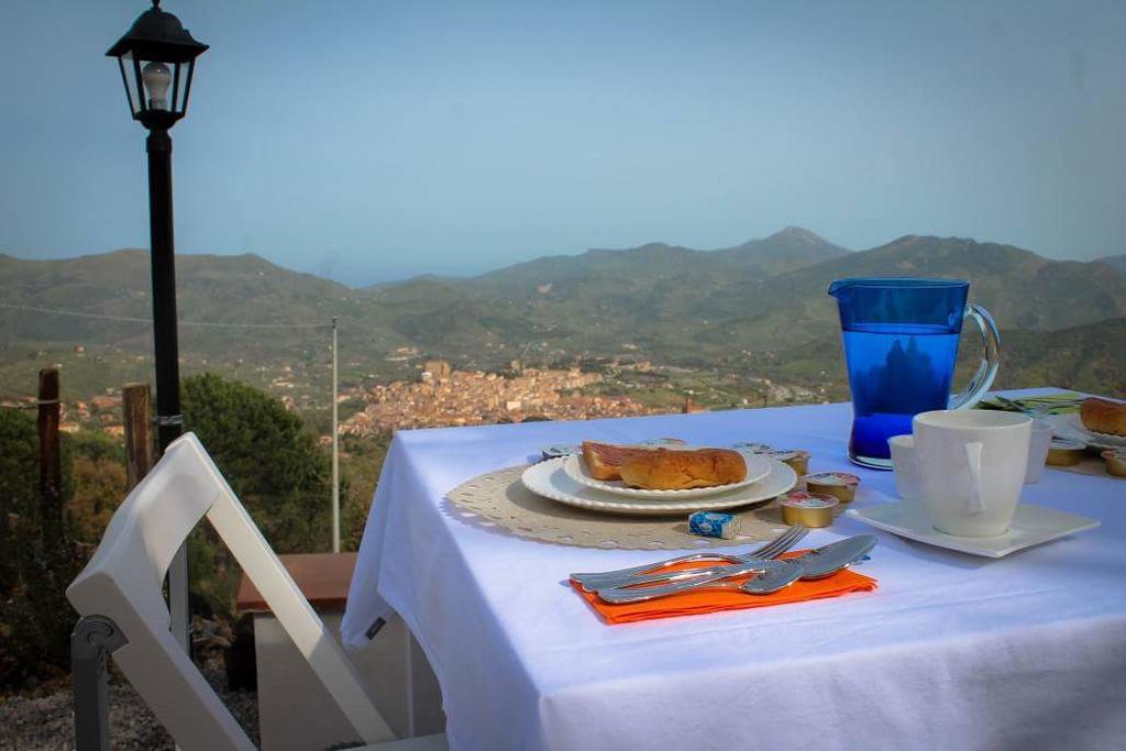 B&B I Frassini Castelbuono  Εξωτερικό φωτογραφία