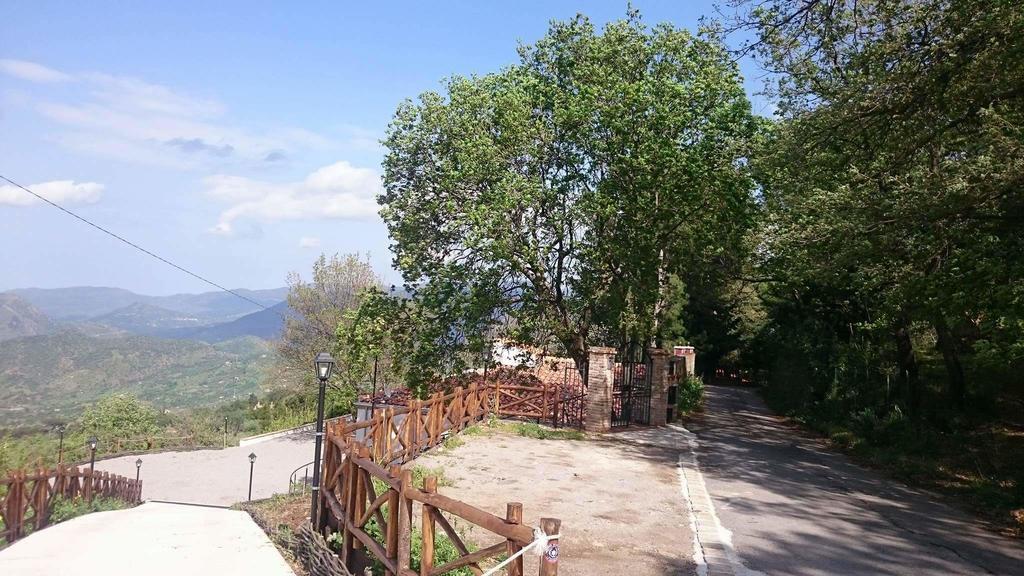 B&B I Frassini Castelbuono  Εξωτερικό φωτογραφία